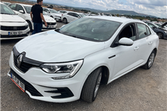 96 - 2021 Renault Megane 1.5 Blue DCI Joy 