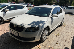 1 - 2016 Skoda Octavia 1.6 TDI Ambition 