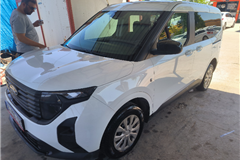 150 - 2025 Ford Tourneo Courier 1.0 DELUXE 