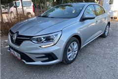 5 - 2025 Renault Megane 1.3 TCe Touch 