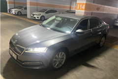 2023 Skoda Superb 1.5 TSI Premium 