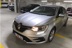 163 - 2025 Renault Megane 1.3 TCe Touch 