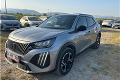 50 - 2025 Peugeot 2008  1.2 HYBRID ALLURE 