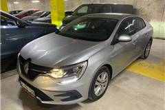 152 - 2025 Renault Megane 1.3 TCe Touch 