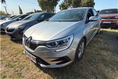 113 - 2025 Renault Megane 1.3 TCe Touch 