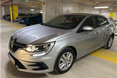31 - 2025 Renault Megane 1.3 TCe Touch 