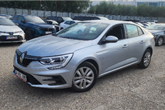 42 - 2025 Renault Megane 1.3 TCe Touch 