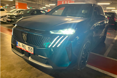 96 - 2025 Peugeot 3008 1.2 Hybrid Allure 