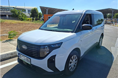 6 - 2026 Ford Tourneo Courier 1.0 DELUXE 