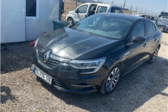 10 - 2022 Renault Megane 1.5 Blue DCI Icon 