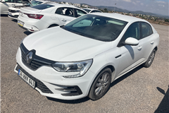 29 - 2023 Renault Megane 1.3 TCe Joy 