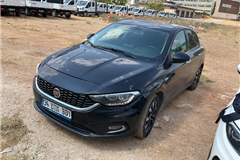 24 - 2020 Fiat Egea 1.6 Multijet Lounge Plus 