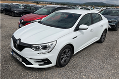 7 - 2023 Renault Megane 1.3 TCe Touch 