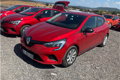 5 - 2023 Renault Clio 1.0 TCe Joy 