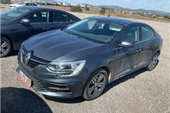 6 - 2023 Renault Megane 1.5 Blue DCI Touch 