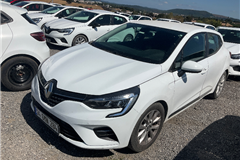 2 - 2023 Renault Clio 1.0 TCe Touch 