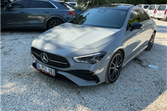 29 - 2025 Mercedes - Benz CLA 200 AMG 