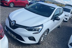 10 - 2023 Renault Clio 1.0 TCe Touch 