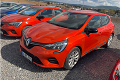 2 - 2023 Renault Clio 1.0 TCe Touch 