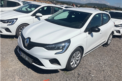 9 - 2023 Renault Clio 1.0 TCe Joy 