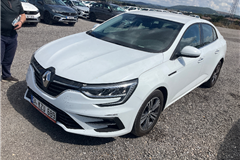 6 - 2024 Renault Megane 1.3 TCe Touch 