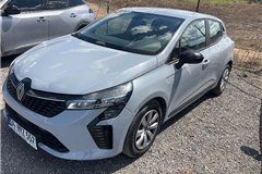 7 - 2023 Renault Clio 1.0 TCe Equilibre 