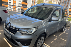 11 - 2022 Renault Express 1.5 BLUEDCI JOY 