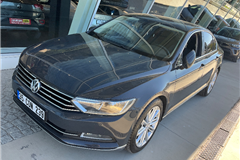 21 - 2015 Volkswagen Passat 1.6 TDI BlueMotion Comfortline 