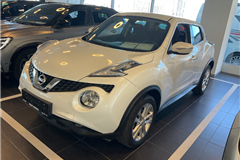 17 - 2015 Nissan JUKE
