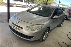 4 - 2012 Renault Fluence 1.5 dCi Business 