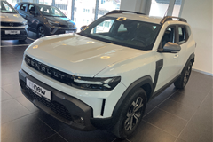 10 - 2025 Renault DUSTER