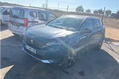 8 - 2023 Peugeot 3008 1.5 BlueHDi Active Prime 