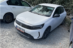 39 - 2024 Opel Corsa 1.2 Edition 