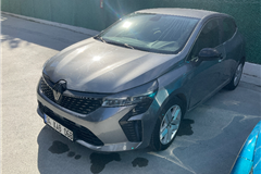 57 - 2023 Renault Clio 1.0 TCe EVOLUTION  