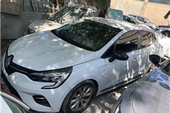 50 - 2023 Renault Clio 1.0 TCe Touch 