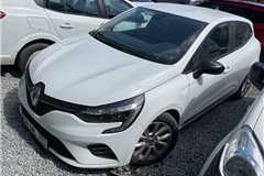 42 - 2023 Renault Clio 1.0 TCe Touch 