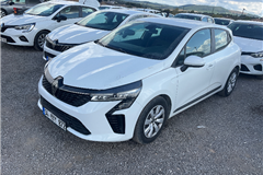 49 - 2023 Renault Clio 1.0 TCe Equilibre 