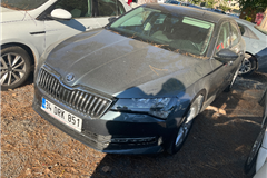 5 - 2020 Skoda Superb 1.6 TDI Premium 