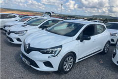42 - 2023 Renault Clio 1.0 TCe Joy 