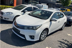 13 - 2016 Toyota Corolla 1.4 D-4D Touch 