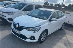 39 - 2023 Renault Taliant 1.0 T Joy 