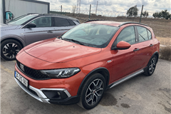 12 - 2023 Fiat Egea Cross 1.4 Fire Urban 