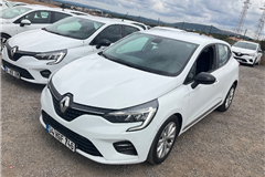 3 - 2023 Renault Clio 1.0 TCe Touch ÇELİK
