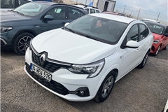 17 - 2023 Renault Taliant 1.0 T Joy 4