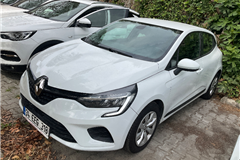 36 - 2020 Renault Clio 1.5 BlueDCI Joy 
