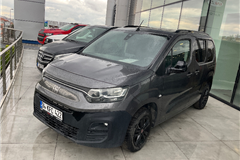 2 - 2023 Fiat Doblo Combi 1.5 Bluehdi Urban 