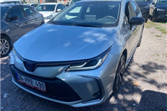 1 - 2026 Toyota Corolla 1.8 Hybrid Flame X-Pack 