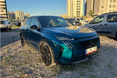 54 - 2025 Peugeot 3008 1.2 Hybrid Allure YENİ