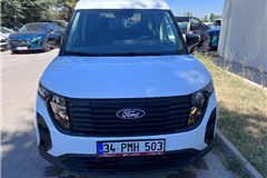 97 - 2026 Ford Tourneo Courier 1.0 DELUXE 