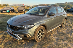25 - 2026 Fiat Egea Cross 1.6 Multijet Urban GSR